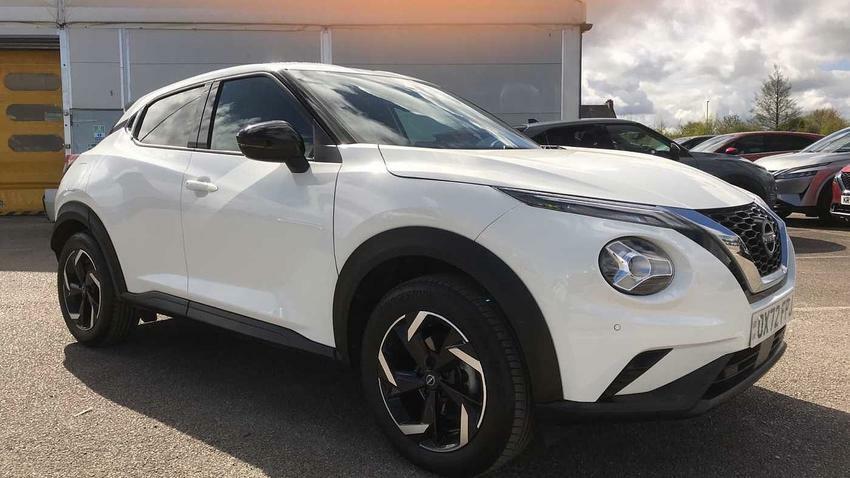 Compare Nissan Juke 1.0 Dig-t N-connecta 114Ps Dct 5-Door OX72FPJ 