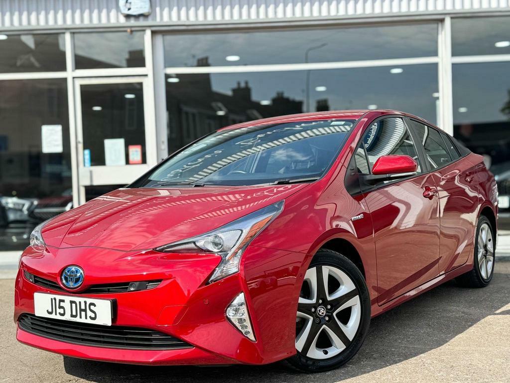Compare Toyota Prius 1.8 Vvt-h Excel Cvt Euro 6 Ss J15DHS Red