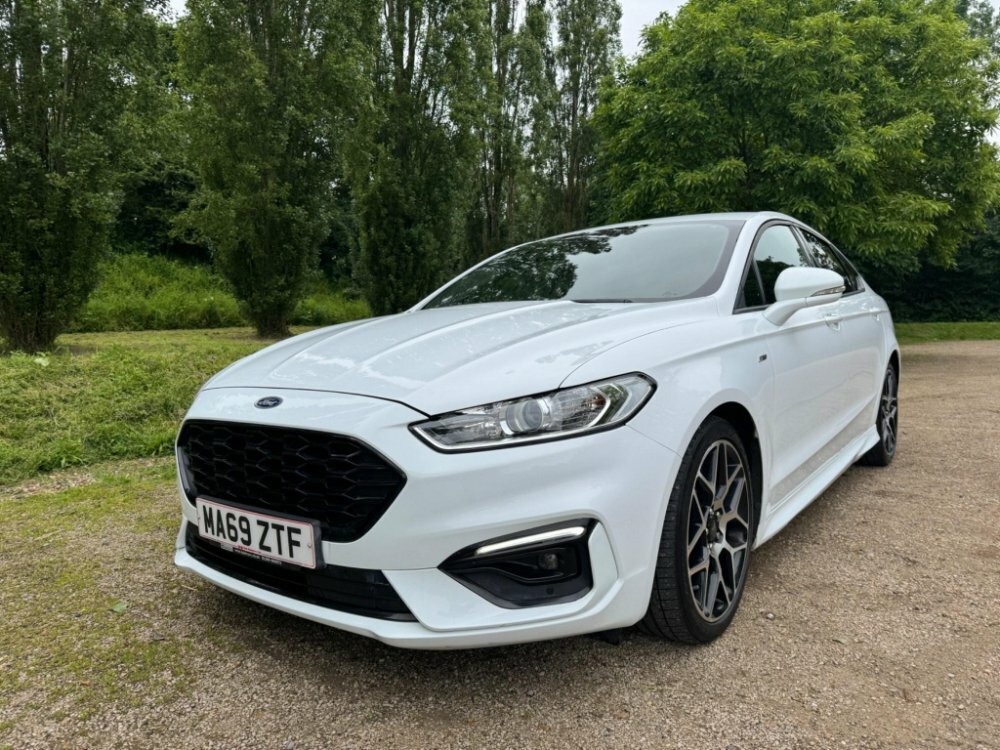 Ford Mondeo St-line Edition Ecoblue White #1