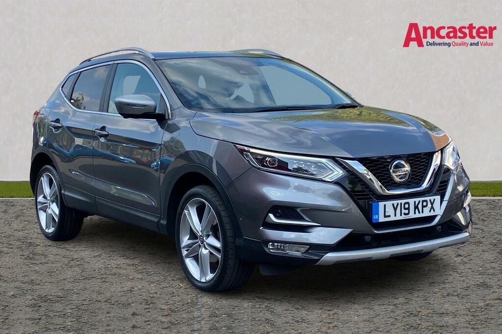 Compare Nissan Qashqai Dig-t N-motion LY19KPX Grey