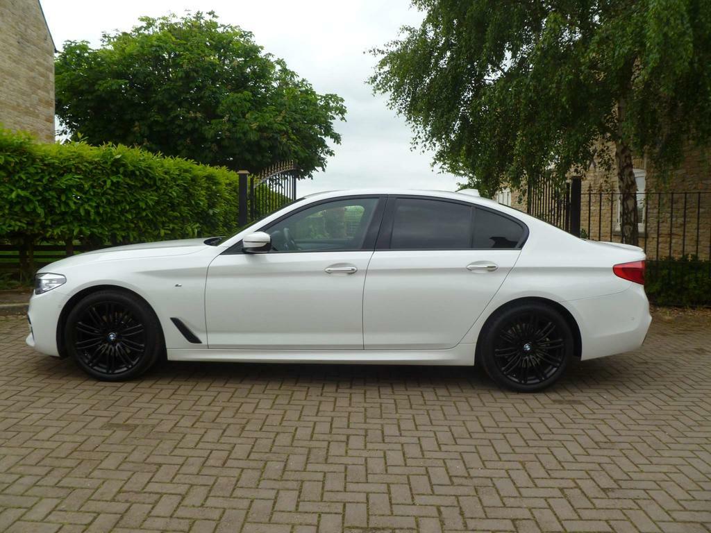 BMW 5 Series 2.0 520D M Sport Euro 6 Ss White #1