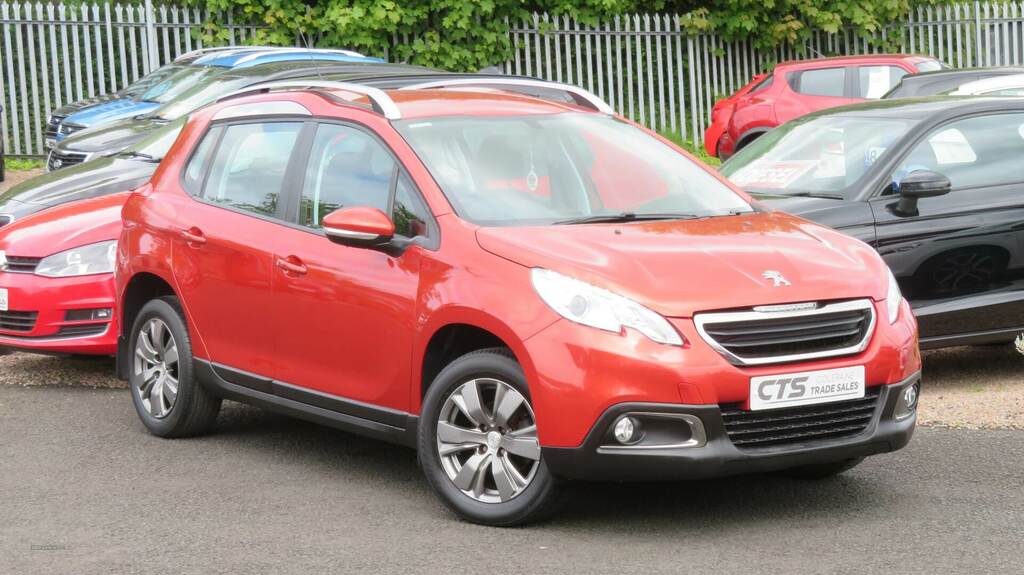 Peugeot 2008 1.6 Bluehdi 75 Active Red #1