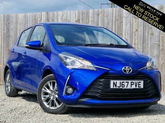 Compare Toyota Yaris 1.5 Vvt-i Icon 110 Bhp - Free Delivery NJ67PVE Blue