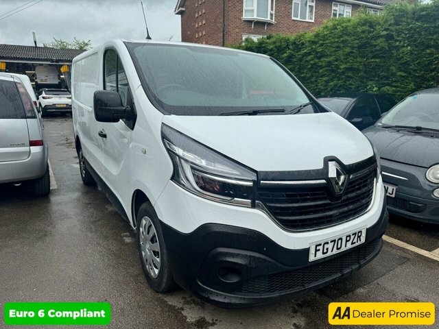 Compare Renault Trafic 2.0 Sl28 Business Energy Dci 120 Bhp In White With FG70PZR White