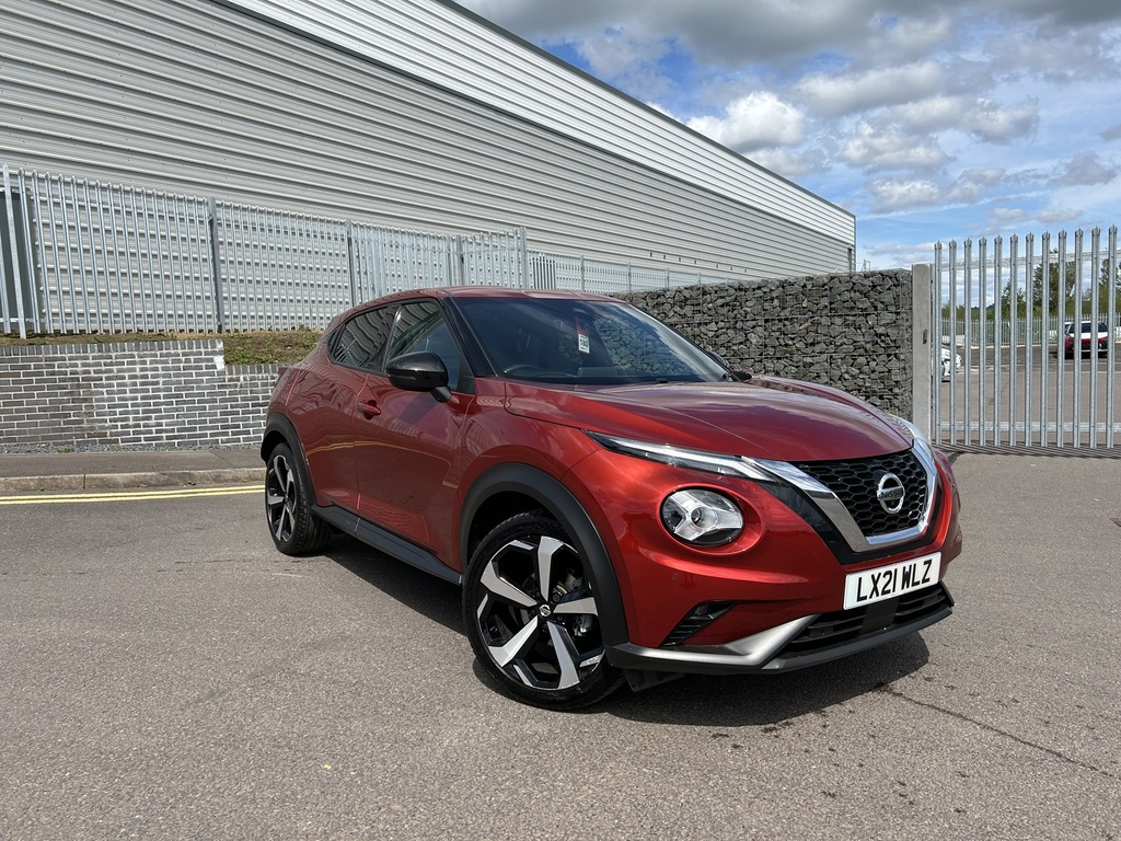 Compare Nissan Juke 1.0 Dig-t 114 Dct Tekna Cwvehiclemarketing LX21WLZ Red