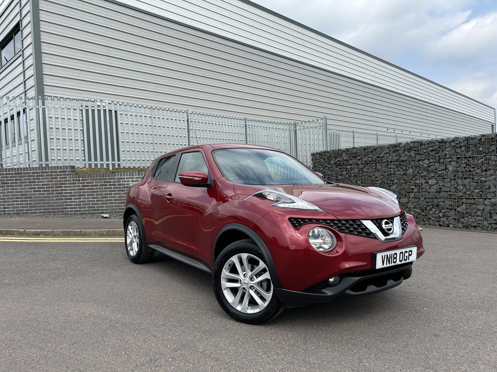 Compare Nissan Juke 1.5 Dci N-connecta Cwvehiclemarketing VN18OGP Red