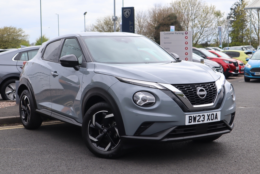 Compare Nissan Juke 1.0 Dig-t 114 Dct N-connecta Cwvehiclemarketing BW23XOA Grey