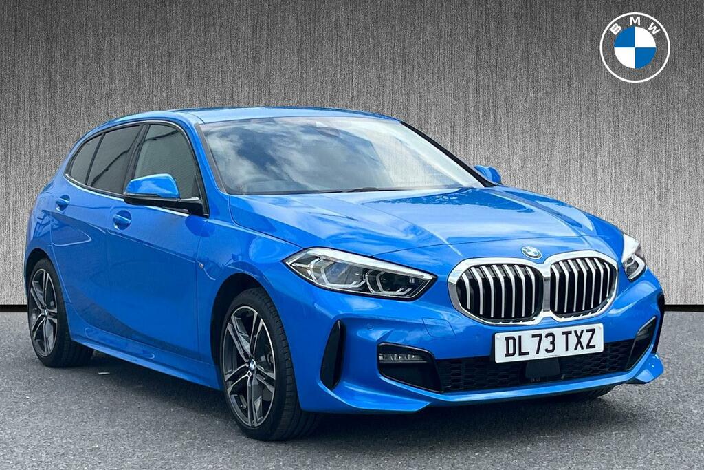 Compare BMW 1 Series 118I M Sport DL73TXZ Blue