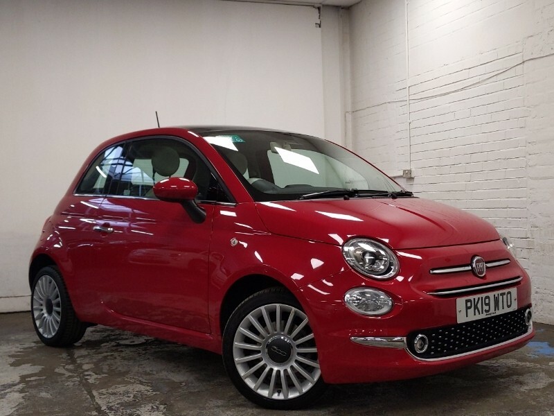 Compare Fiat 500 1.2 Lounge PK19WTO Red