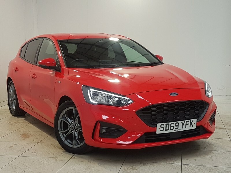 Compare Ford Focus 1.5 Ecoboost 150 St-line SD69YFK Red