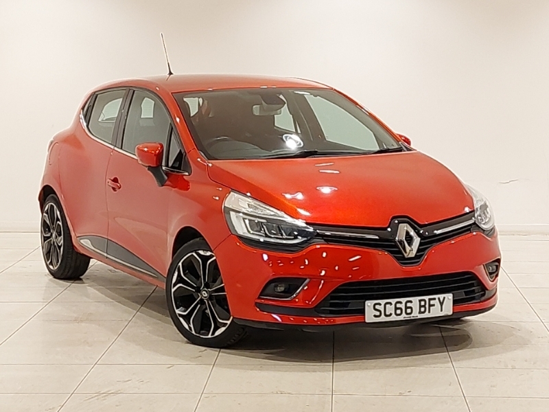 Compare Renault Clio 1.5 Dci 90 Dynamique S Nav SC66BFY Red