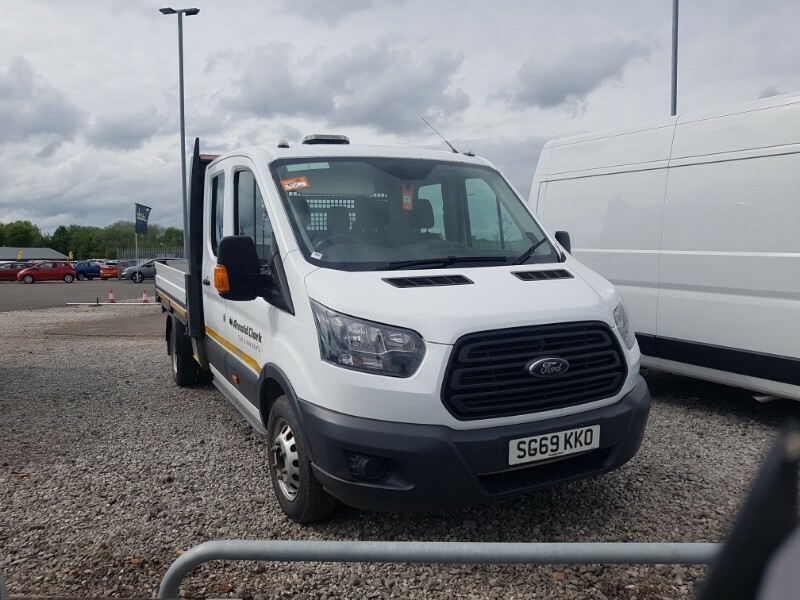 Compare Ford Transit Custom 2.0 Tdci 130Ps Double Cab Chassis SG69KKO White