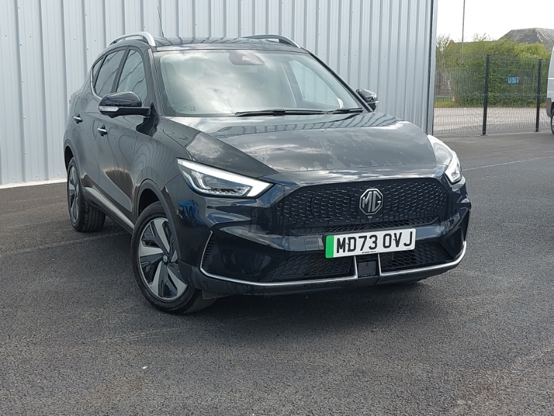 Compare MG ZS 130Kw Trophy Connect Ev 51Kwh MD73OVJ Black
