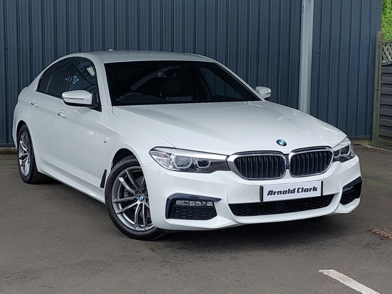 Compare BMW 5 Series 520I M Sport LB18UFK White