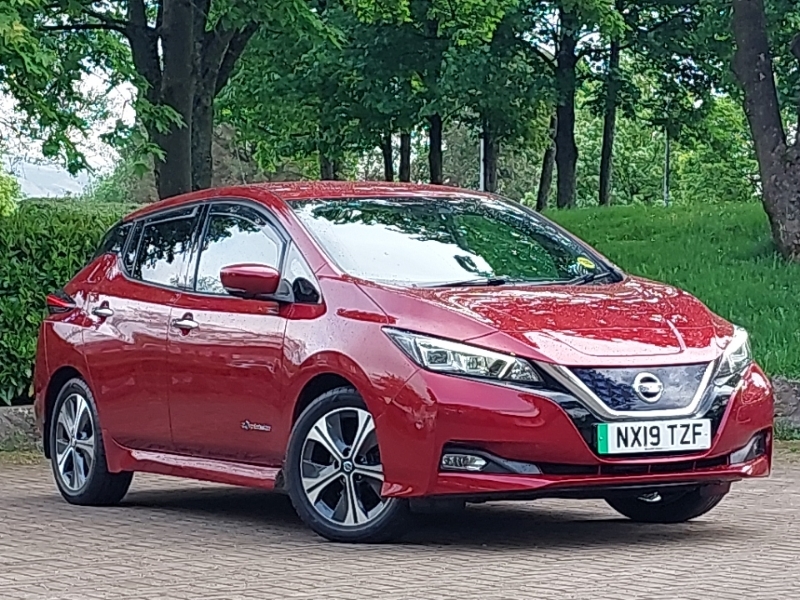 Compare Nissan Leaf Leaf Tekna NX19TZF Red