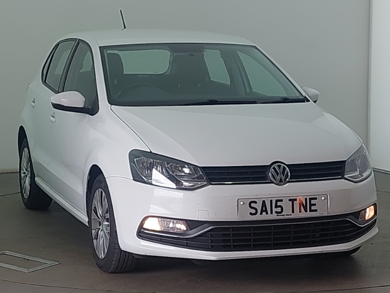 Compare Volkswagen Polo 1.0 Se SA15TNE White