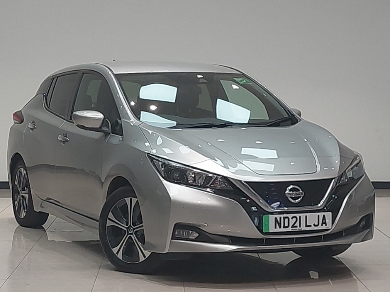 Compare Nissan Leaf 110Kw N-connecta 40Kwh ND21LJA Silver