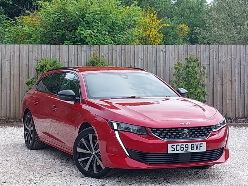Compare Peugeot 508 Bluehdi Ss Sw Gt Line SC69BVF Red