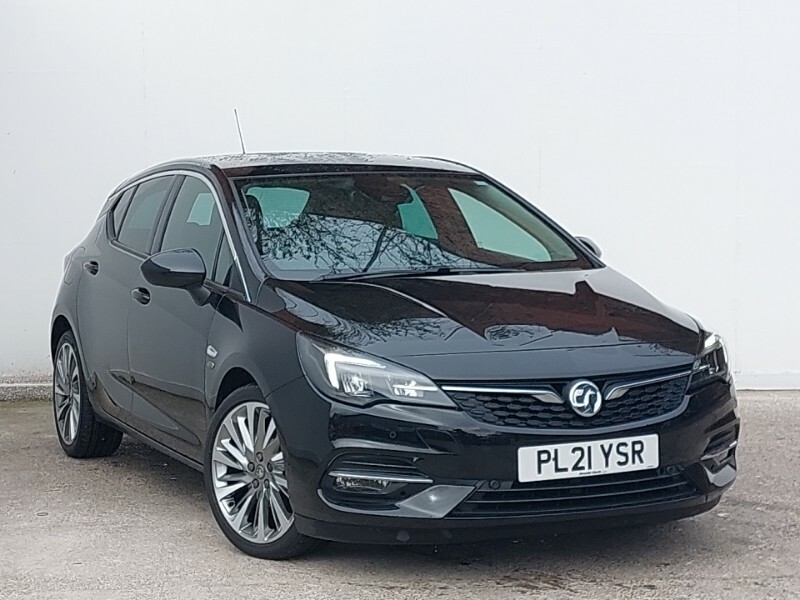 Compare Vauxhall Astra 1.5 Turbo D Griffin Edition PL21YSR Black