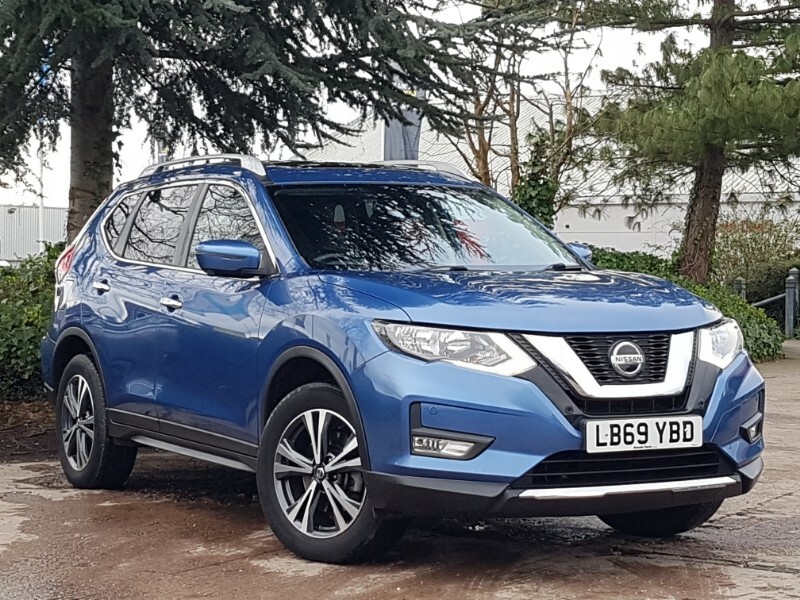 Compare Nissan X-Trail 1.3 Dig-t N-connecta 7 Seat Dct LB69YBD Blue