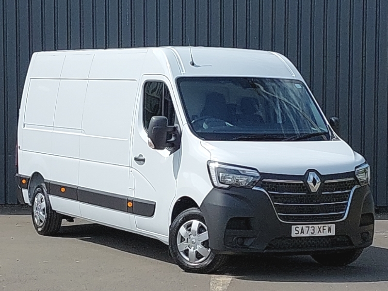 Compare Renault Master Lm35 Blue Dci 135 Advance Medium Roof Van SA73XFW White