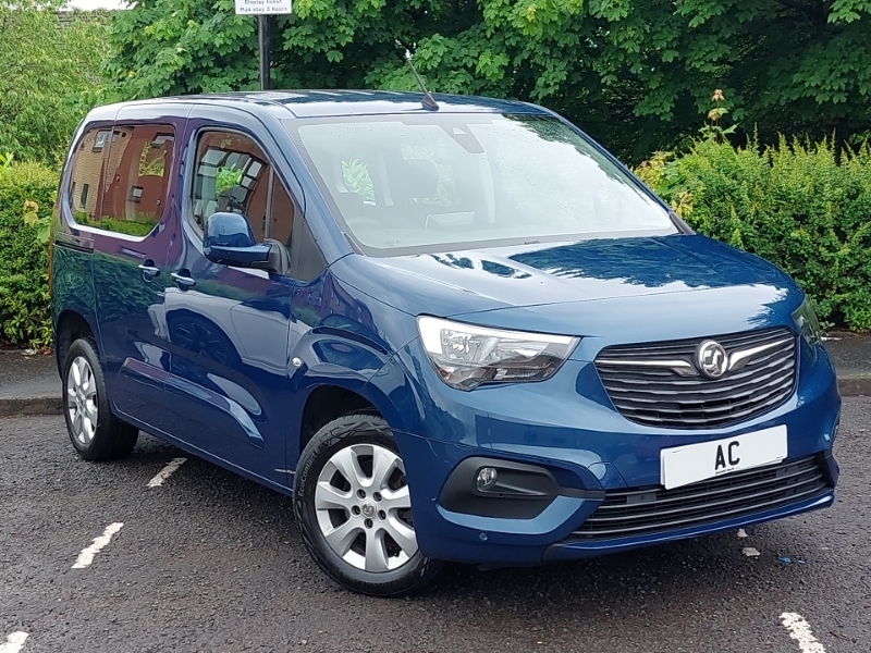 Compare Vauxhall Combo Life 1.5 Turbo D Energy 7 Seat BL70BHY Blue