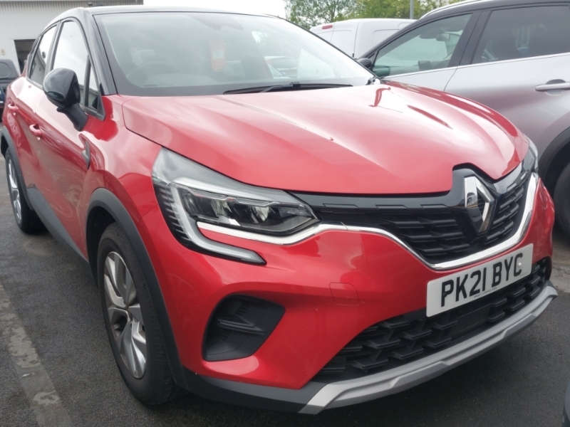 Compare Renault Captur 1.3 Tce 140 Iconic PK21BYC Red
