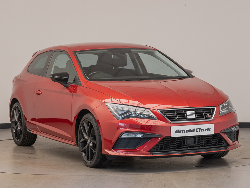 Compare Seat Leon 1.4 Tsi 125 Fr Technology X14LLX Red