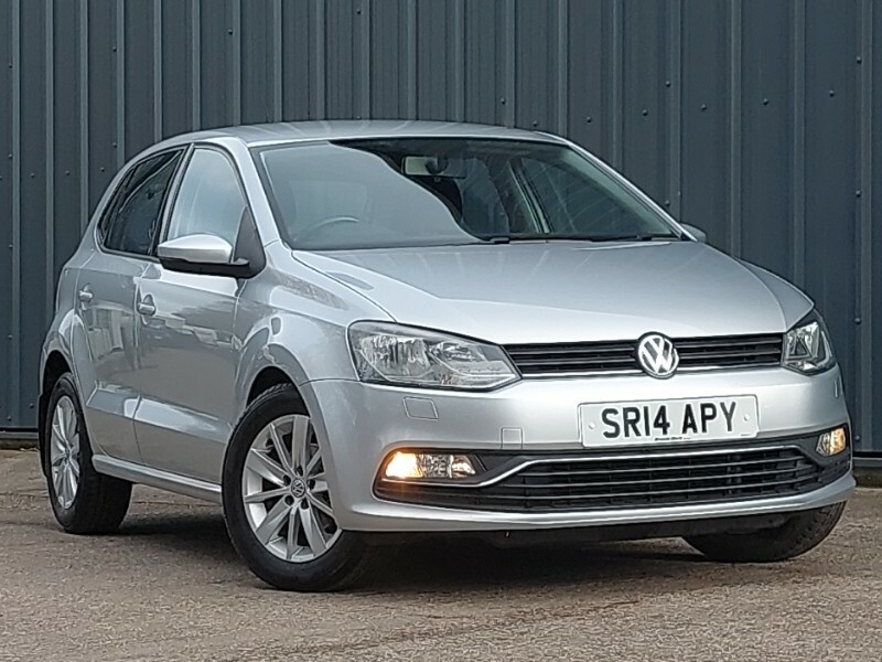 Compare Volkswagen Polo Polo Se SR14APY Grey