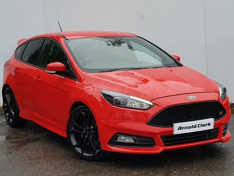 Ford Focus 2.0T Ecoboost St-3 Red #1