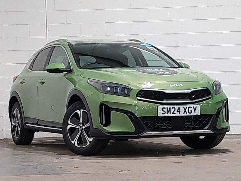 Compare Kia Xceed 1.6 Gdi Phev 3 Dct SM24XGY Green