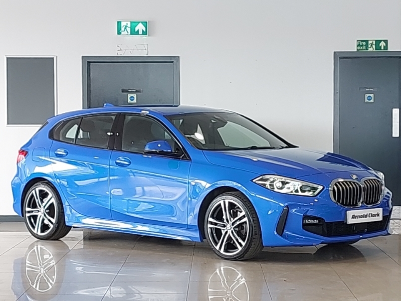 Compare BMW 1 Series 118I M Sport SD70WXP Blue