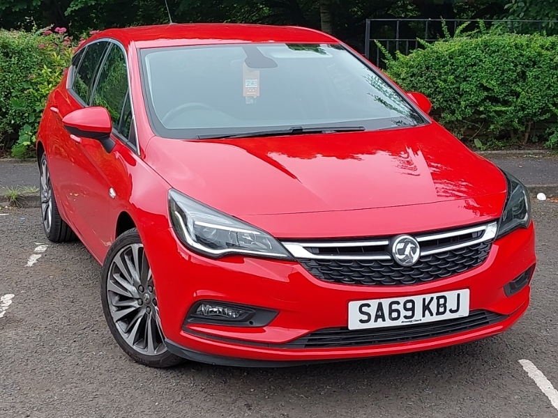 Compare Vauxhall Astra 1.4T 16V 150 Griffin SA69KBJ Red