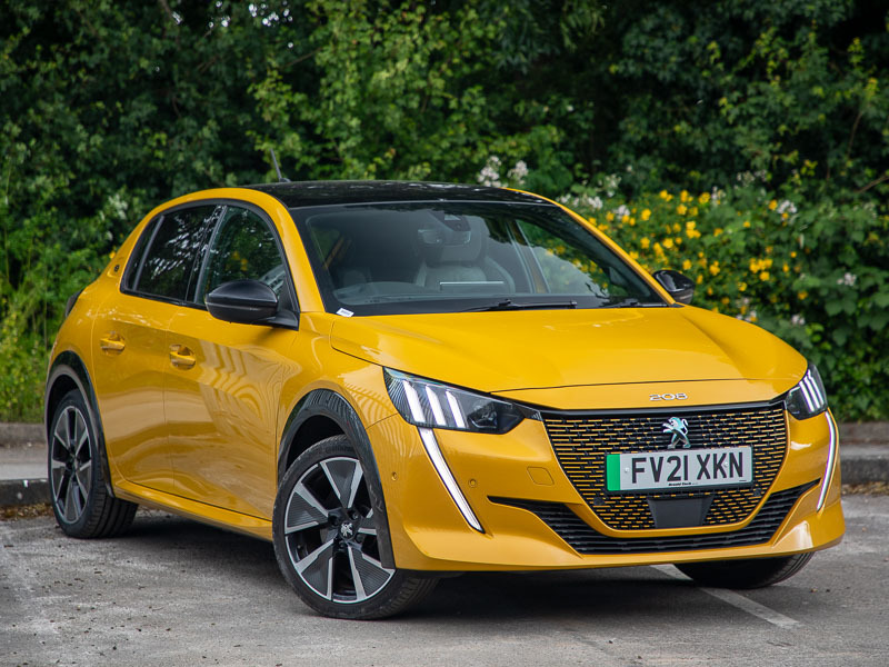 Compare Peugeot e-208 100Kw Gt 50Kwh FV21XKN Yellow