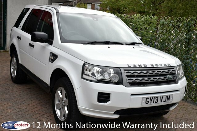 Compare Land Rover Freelander 2013 2.2 Ed4 Gs 6-Speed 150 Bhp GY13VJM White