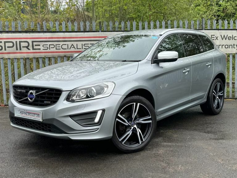 Compare Volvo XC60 2.4 D4 R-design Lux Nav Geartronic Awd Euro 5 W20CDS 