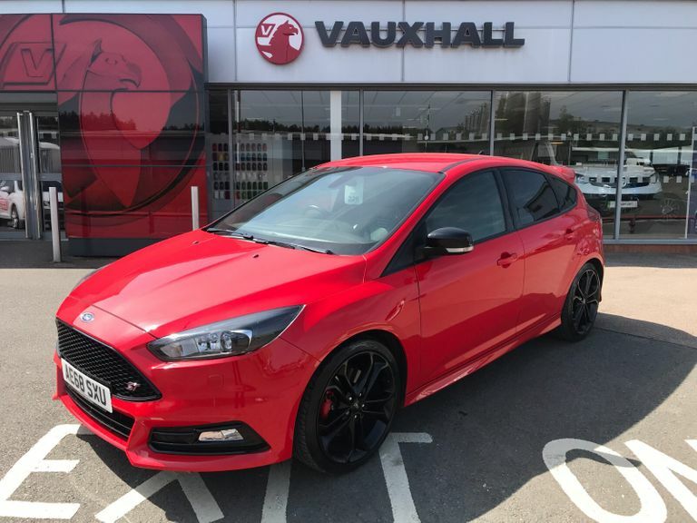 Ford Focus Ford Focus St-3 Tdci 2.0 Red #1