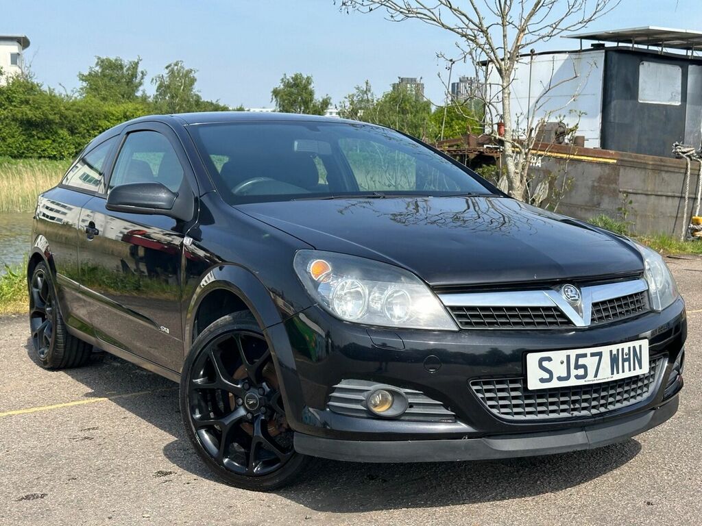 Compare Vauxhall Astra 1.6I 16V SJ57WHN Black