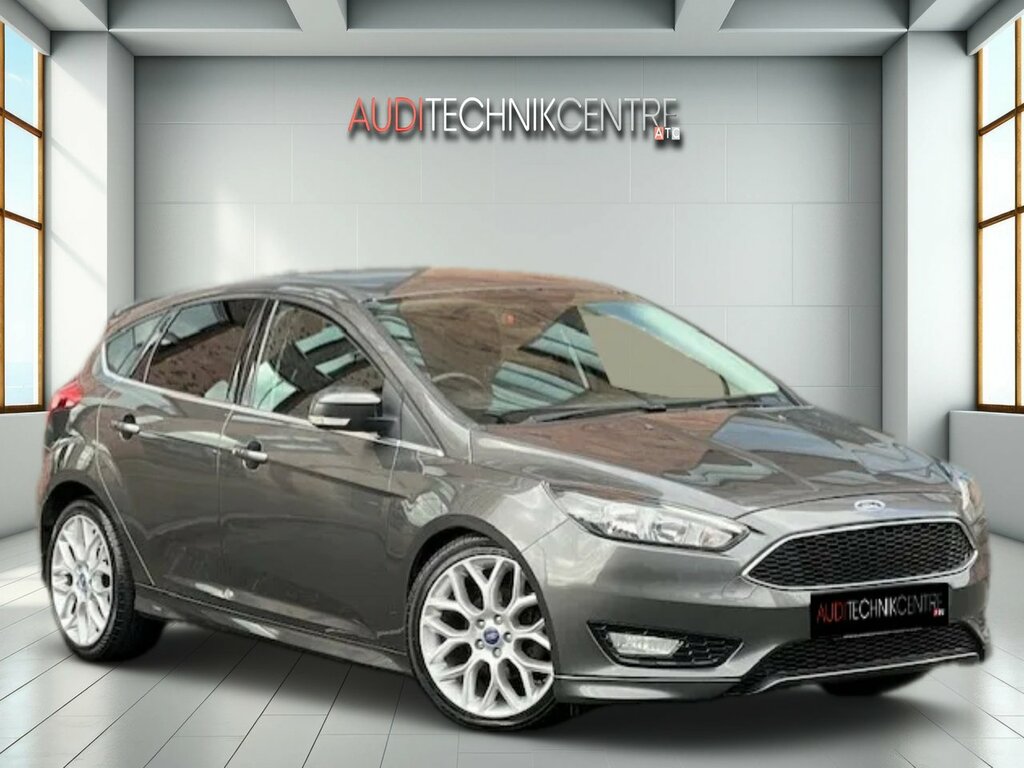 Compare Ford Focus Hatchback WX16DNN 