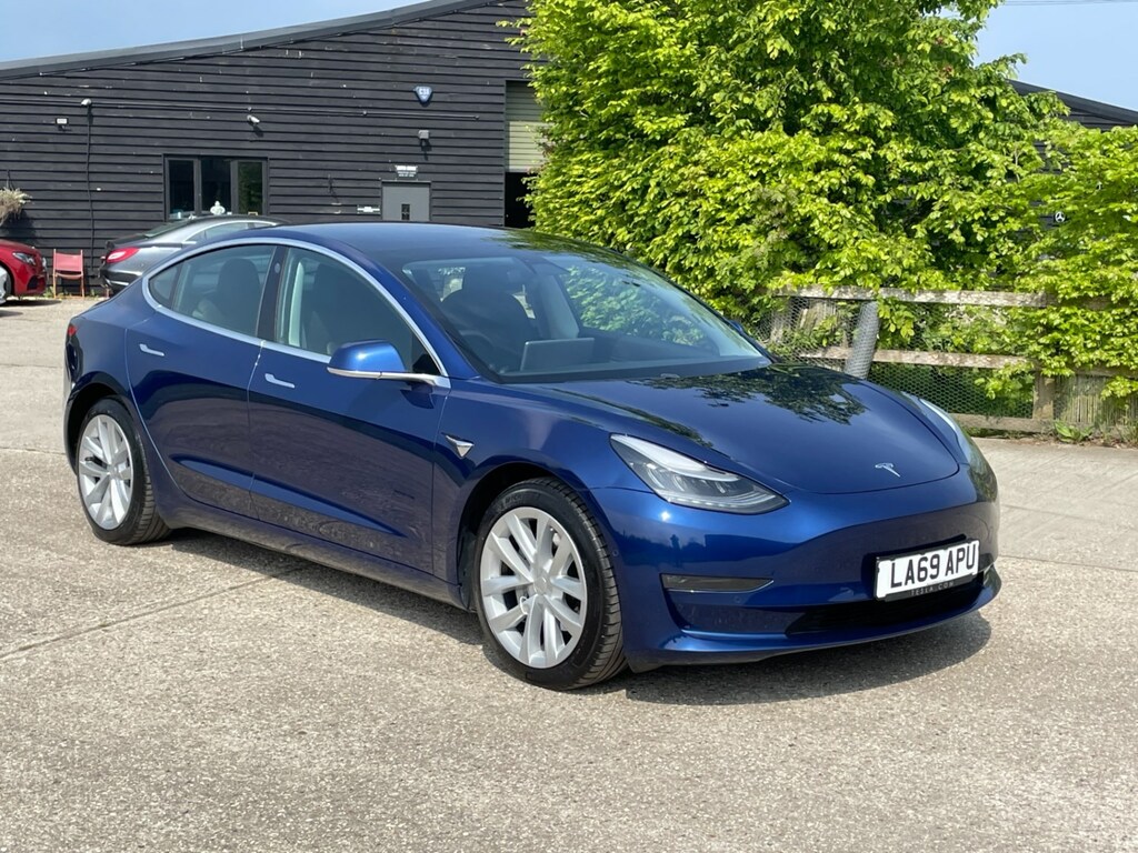Compare Tesla Model 3 Long Range Awd LA69APU Blue