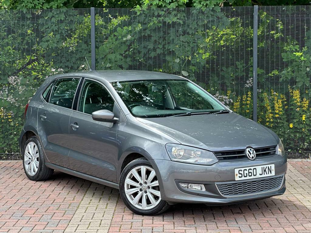 Compare Volkswagen Polo 1.4 Sel Euro 5 SG60JKN Grey