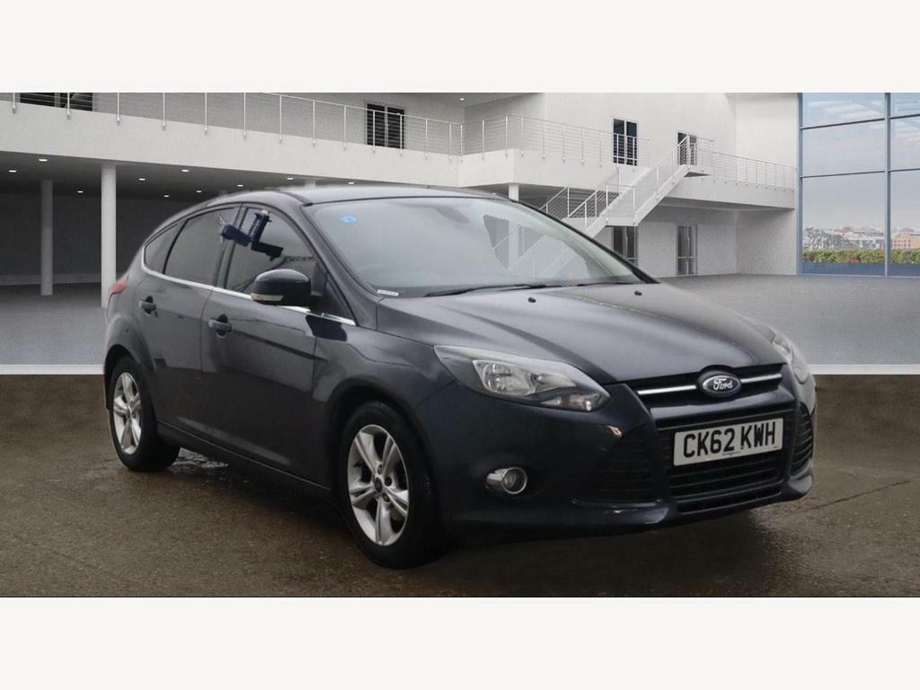 Compare Ford Focus Zetec CK62KWH Grey