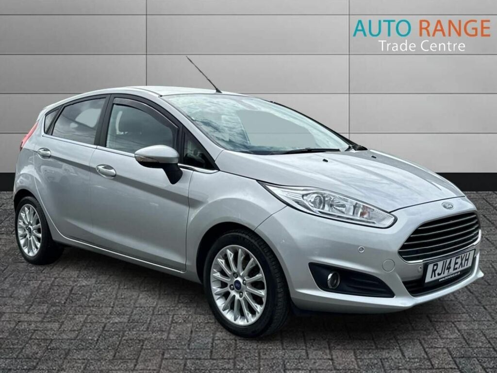 Compare Ford Fiesta Hatchback 1.0T Ecoboost Titanium X Euro 5 Ss RJ14EXH Silver