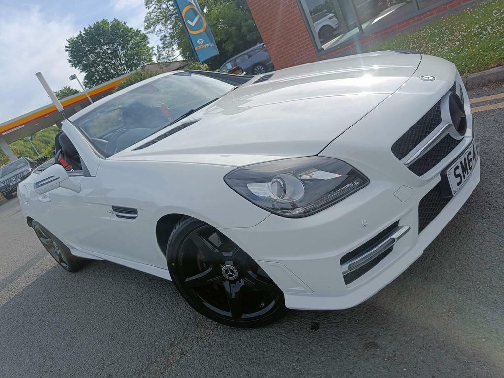 Compare Mercedes-Benz SLK 1.8 Slk200 Amg Sport G-tronic Euro 5 Ss SM64UVE White