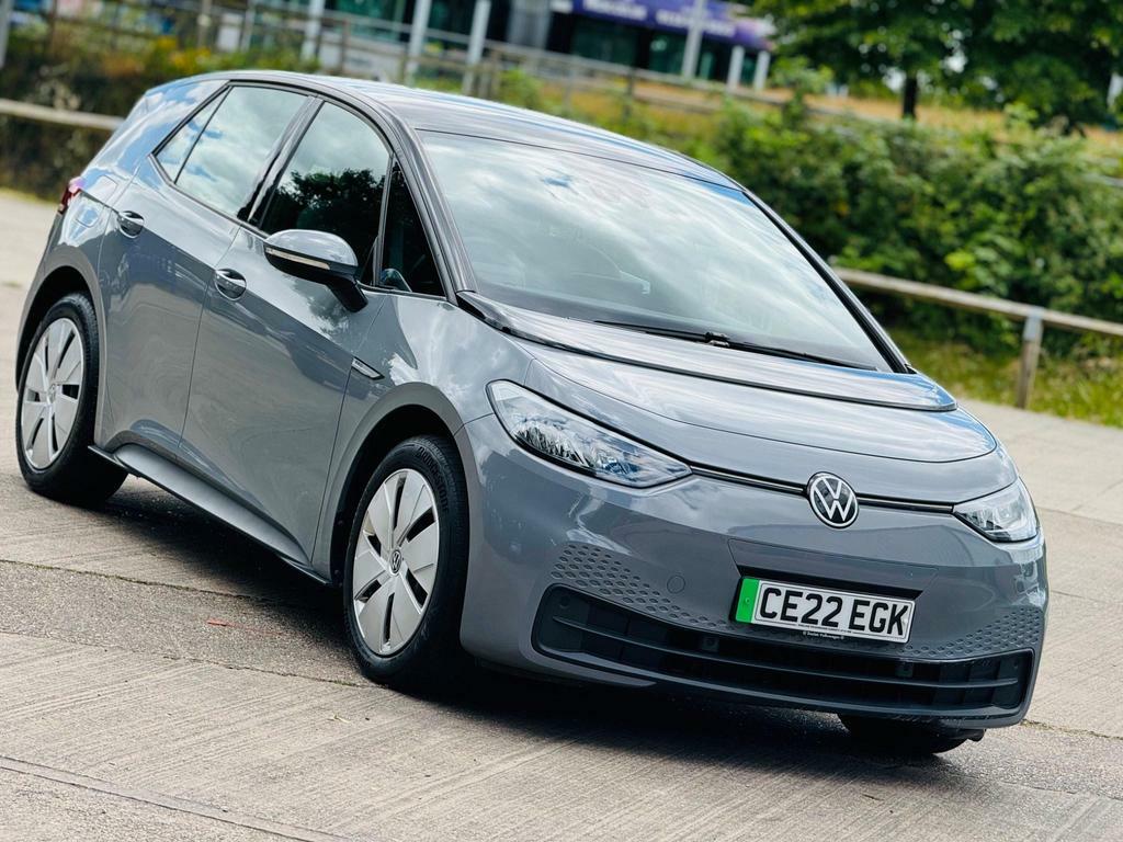 Compare Volkswagen ID.3 Pro Performance 58Kwh Life CE22EGK Grey