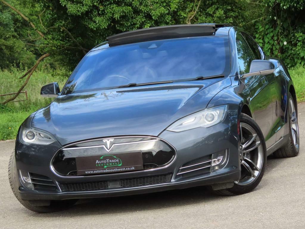 Compare Tesla Model S 90D Dual Motor 4Wd  Silver