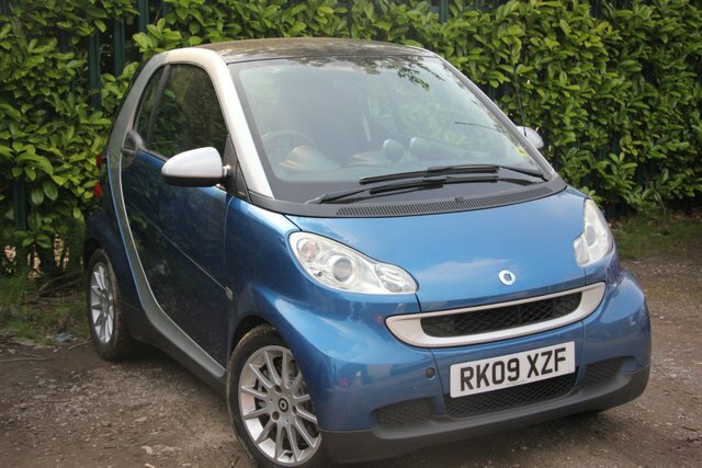 Smart Fortwo 1.0 Passion Mhd 71 Bhp Silver #1