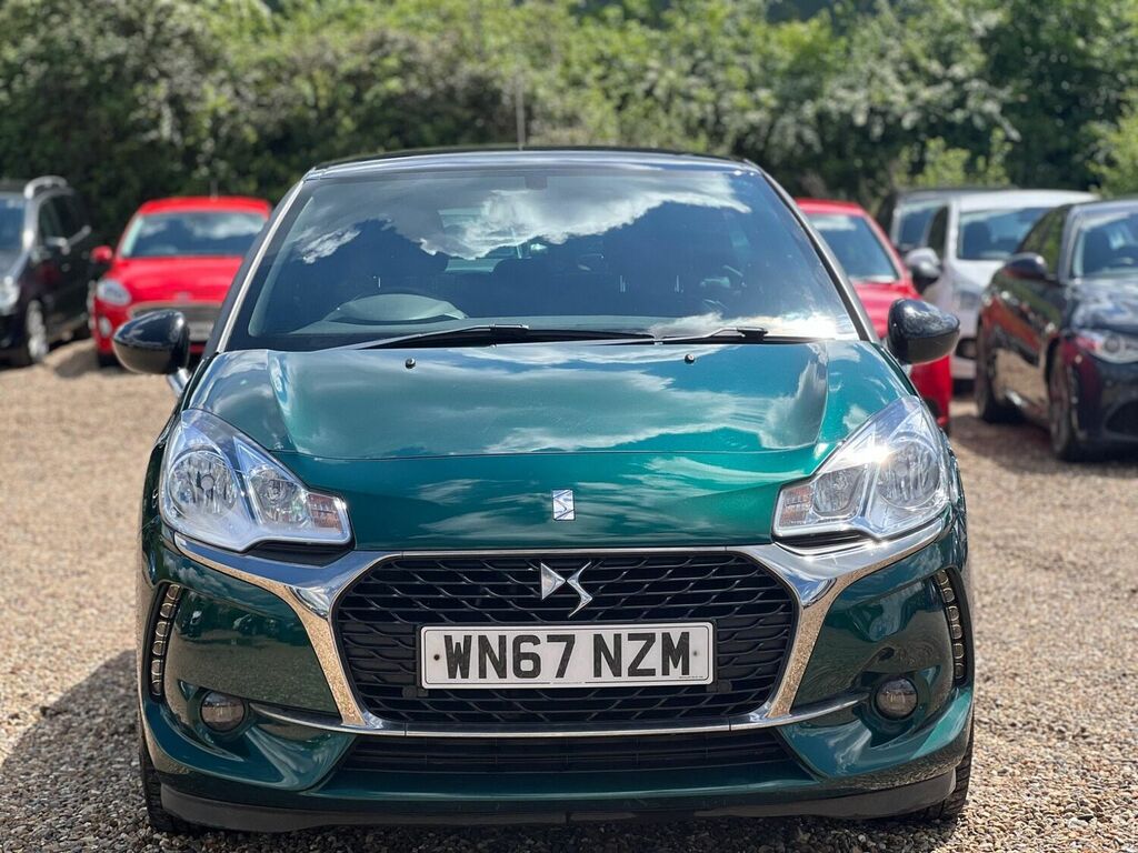 Compare DS DS 3 Hatchback 1.2 Puretech Connected Chic Euro 6 WN67NZM Green