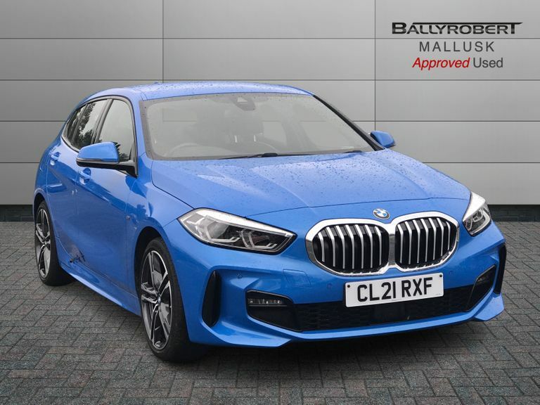 Compare BMW 1 Series 118I 136 M Sport CL21RXF Blue