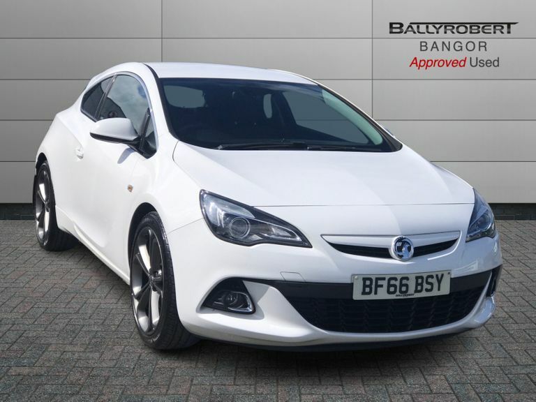 Compare Vauxhall Astra GTC Limited Edition Cdti Ss BF66BSY White